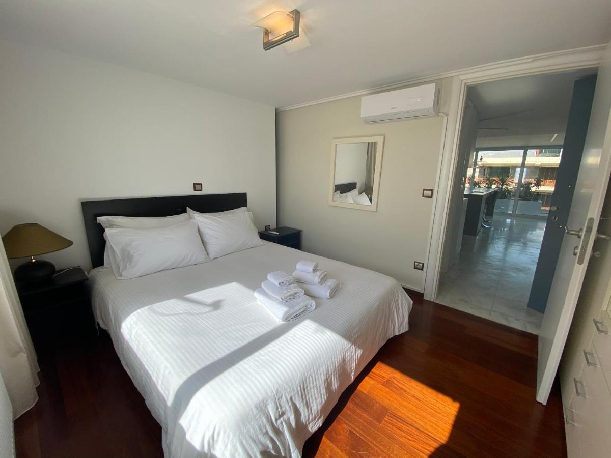 Citycenter Penthouse Mini Private Pool With Hydromassage And Great Town View Athen Exterior foto